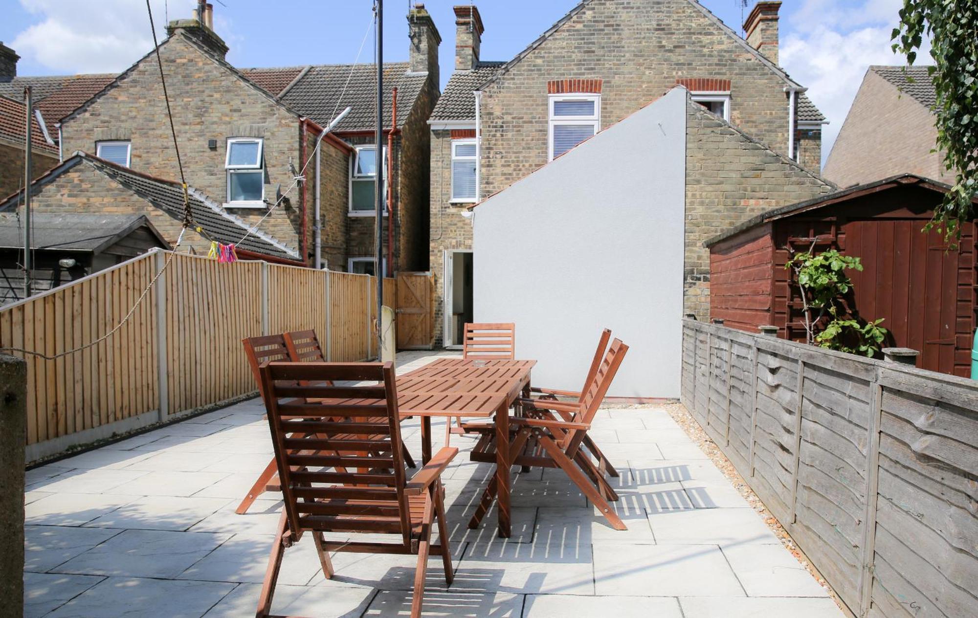 Fully Refurbished Property-March 22-Next To Beach Lowestoft Exterior foto